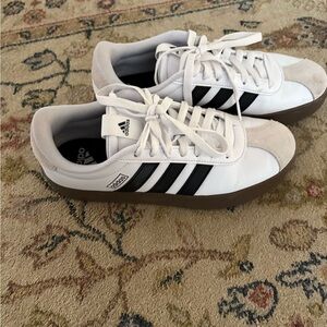 Adidas Woman’s White and Black Sneakers 8 worn once
